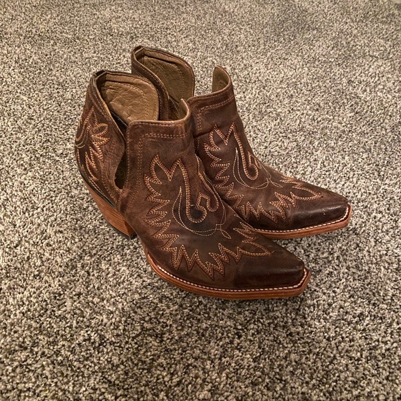 Ariat Shoes - Ariat Booties